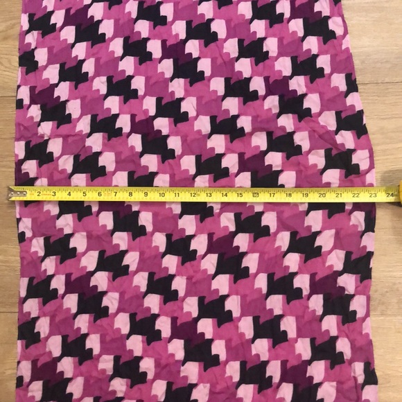 Kate Spade Shawl/ Scottish dogs - Picture 12 of 13